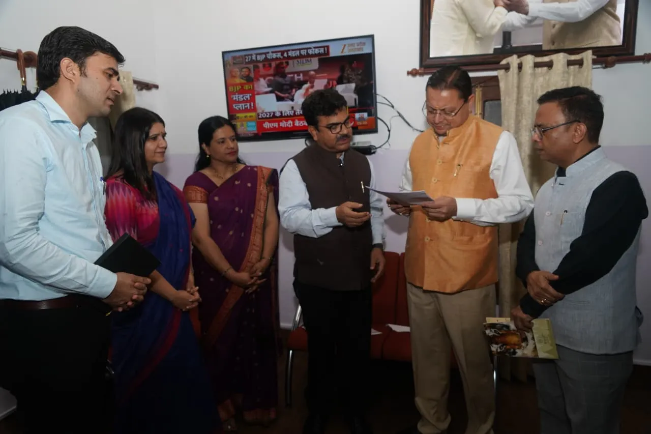 कर्मचारी संगठनों की मांगों पर सीएम धामी का बड़ा एक्शन, अधिकारियों को समाधान के लिए परीक्षण के आदेश – Khabar Uttarakhand