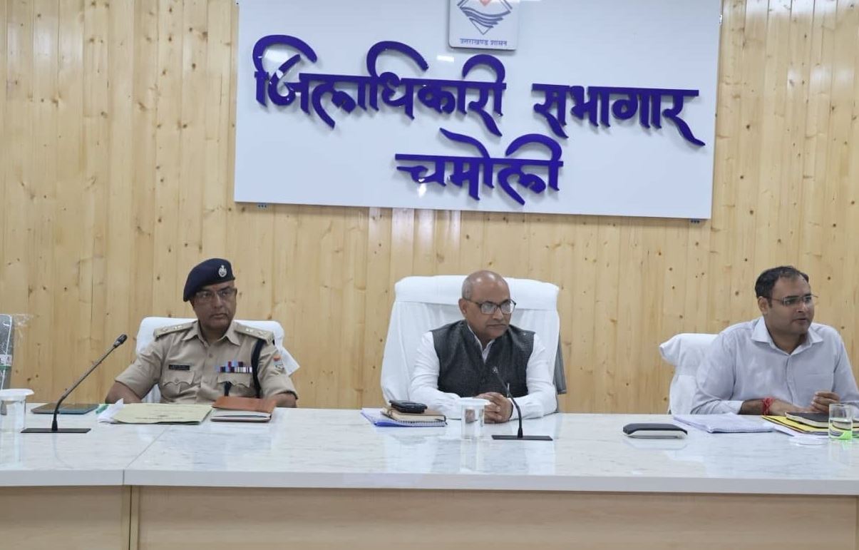 THDC टनल हादसा: 2 लापता श्रमिकों की तलाश जारी, आयुक्त ने दिए रेस्क्यू तेज करने के निर्देश – Khabar Uttarakhand