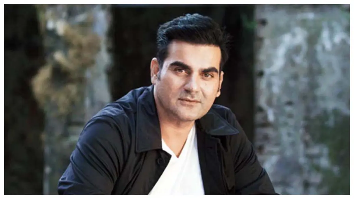 अरबाज खान से सलमान पर पूछा सवाल तो बिगड़ा माहौल, जवाब दिए बिना पैपराजी से चले गए एक्टर