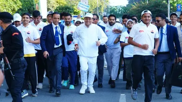 नशे के खिलाफ CM धामी की हुंकार!, उत्तराखंड वॉकथॉन को दिखाई हरी झंडी