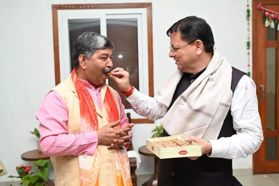 राज्यसभा उम्मीदवार दिनेश आर्य ने की CM धामी से मुलाकात, पार्टी नेतृत्व के विश्वास के लिए जताया आभार